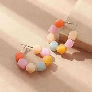 Beaded earrings‎